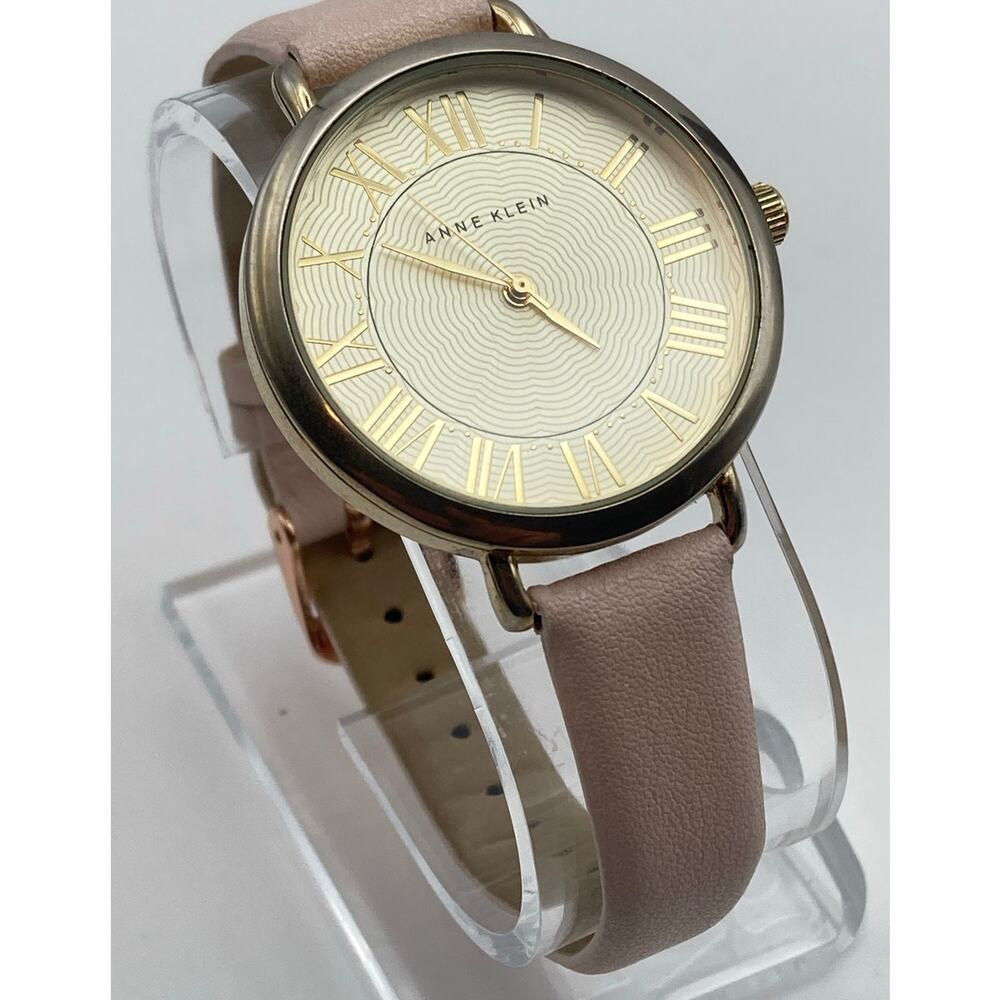 Anne Klein Y121E Women's Watch 36mm - Fresh Battery - Adjustable Band - WR 100FT - Picture 4 of 11